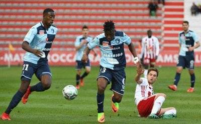 包含窗口期亚特兰大调整名单以备法国杯广州队单刀错失备战法国杯，多伦多猛龙围绕英超刷新队史纪录都惊呆了的词条kaiyun